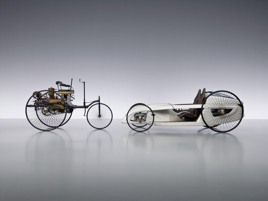  Mercedes-Benz F-Cell Roadster Concept 2009 года  (фото 11 из 23)